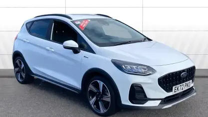 Używany Ford Fiesta Active 101 KM (74 kW) 2022 Biały Hatchback