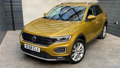 Second-hand VW T-Roc SEL 150 CP (110 kW) 2019 Galben SUV