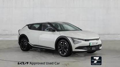 Used Kia EV6 125 kW (170 HP) 2024 White SUV