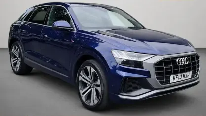 Used Audi Q8 S-Line 340 HP (250 kW) 2019 SUV