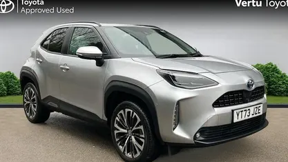 Used 2025 Toyota Yaris Hybrid Estate | £23,750 (Fair price)