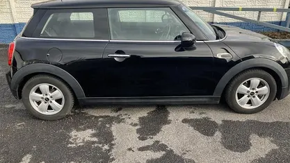 Used Mini ONE Hatch 102 HP (75 kW) 2017 Hatchback