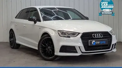 Usado Audi A3 Sportback Black Edition 150 CV (110 kW) 2017 Blanco Utilitario