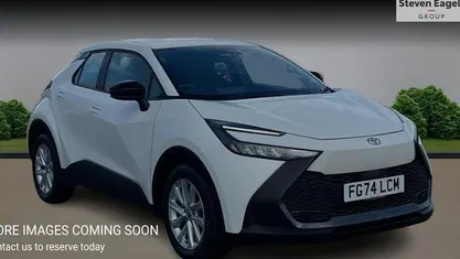 Used Toyota C-HR 140 HP (102 kW) 2026 SUV