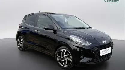 Used Hyundai i10 Premium 79 HP (58 kW) 2025 Black Hatchback