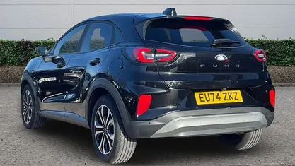 Used Ford Puma Titanium 125 HP (91 kW) 2024 Hatchback