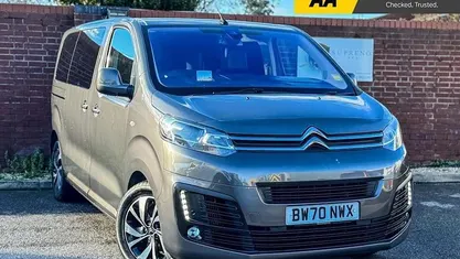 Used Citroën Spacetourer Flair 177 HP (130 kW) 2021 Grey MPV