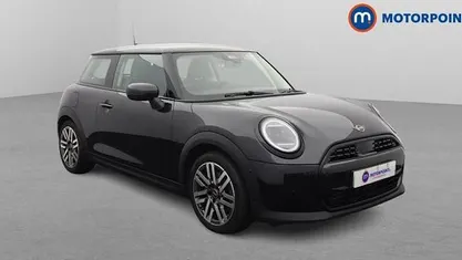 Used 2026 Mini Cooper Classic Hatchback | £21,799 (Super price)