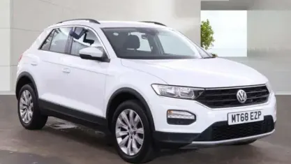 Used VW T-Roc SE 150 HP (110 kW) 2021 SUV