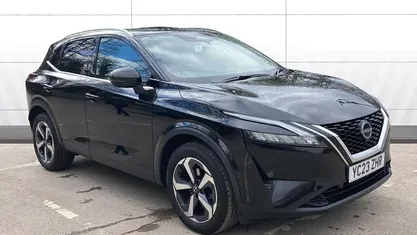 Used Nissan Qashqai N-Connecta 140 HP (102 kW) 2023 Black SUV