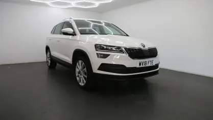 Used Skoda Karoq SE L 116 HP (85 kW) 2018 White SUV