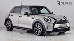 Rooftop grey Used 2022 Mini Cooper S Exclusive Hatchback | £22,497 (Fair price)