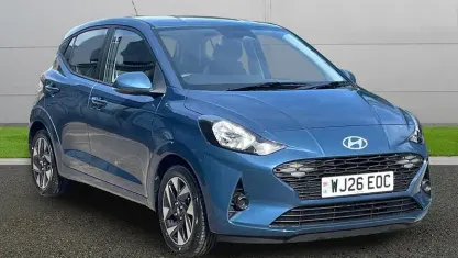 Novo Hyundai i10 Advanced 63 HP (46 kW) 2025 Verde Citadino