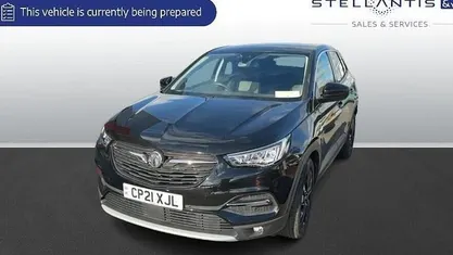 Used Vauxhall Grandland X SRi 131 HP (96 kW) 2021 SUV