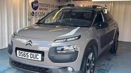 Used Citroën C4 Cactus Flair 82 HP (60 kW) 2017 Hatchback