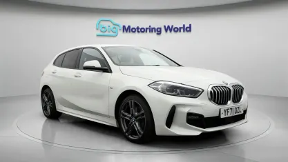 Used BMW 118 M Sport 150 HP (110 kW) 2021 White Hatchback