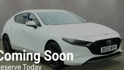 Używany Mazda 3 Inclusive 186 KM (136 kW) 2022 Biały Hatchback