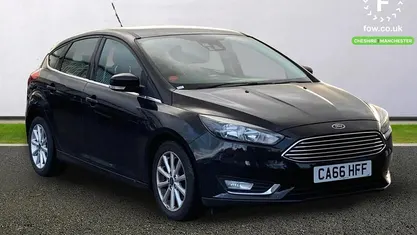Used Ford Focus Titanium 125 HP (91 kW) 2016 Hatchback
