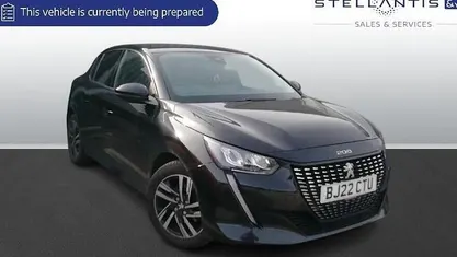 Used Peugeot 208 Allure Premium 102 HP (75 kW) 2022 Hatchback