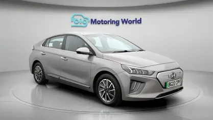 Usado Hyundai Ioniq Premium 100 kW (136 HP) 2021 Cinzento Citadino