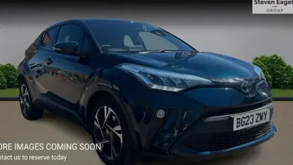 Second-hand Toyota C-HR Design 122 CP (89 kW) 2023 SUV