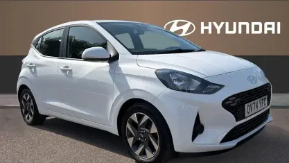 Used Hyundai i10 Advanced 63 HP (46 kW) 2024 White Hatchback