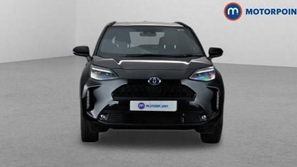 Usado Toyota Yaris Hybrid Design 116 CV (85 kW) 2026 Familiar
