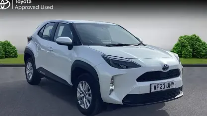 Usado Toyota Yaris Hybrid 116 HP (85 kW) 2026 Carrinha