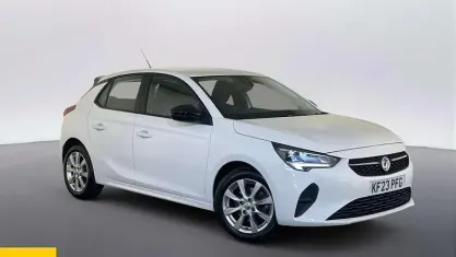 Używany Vauxhall Corsa Design Edition 101 KM (74 kW) 2023 Biały Hatchback