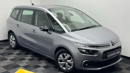 Używany Citroën C4 SpaceTourer Live 131 KM (96 kW) 2021 Minivan