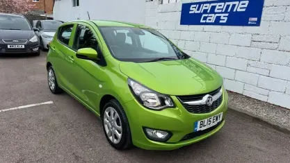 Used Vauxhall Viva 75 HP (55 kW) 2015 Green Hatchback