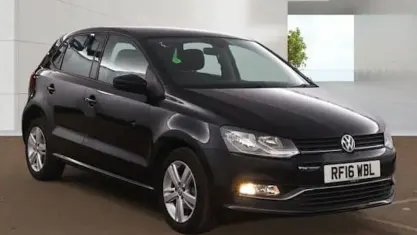 Used VW Polo Match 60 HP (44 kW) 2016 Black Hatchback