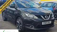 Black Used 2015 Nissan Qashqai Tekna SUV | £6,995 (Fair price)