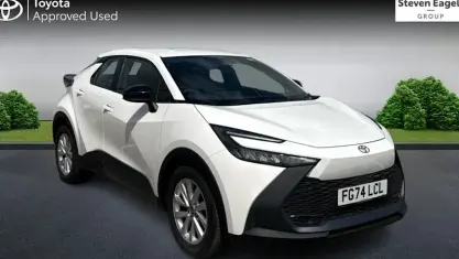 Used Toyota C-HR 140 HP (102 kW) 2026 SUV
