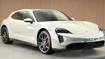 Used Porsche Taycan 4S Sport Turismo Performance Package 419 kW (571 HP) 2023 Crayon grey Estate