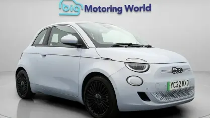 Używany Fiat 500e La Prima 86 kW (118 KM) 2025 Hatchback