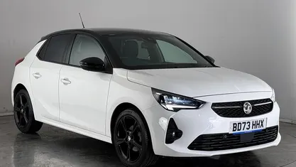 Used Vauxhall Corsa 75 HP (55 kW) 2023 White Hatchback
