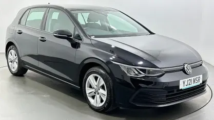 Usado VW Golf VIII Life 131 HP (96 kW) 2021 Citadino
