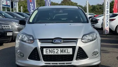 Used Ford Focus Zetec 116 HP (85 kW) 2013 Silver Hatchback