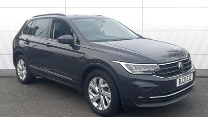 Usado VW Tiguan Life 150 HP (110 kW) 2023 SUV