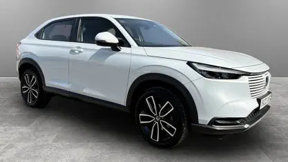 Used Honda HR-V Elegance 131 HP (96 kW) 2022 White SUV