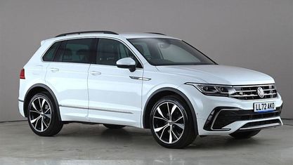 Używany VW Tiguan R-line 150 KM (110 kW) 2022 Biały SUV