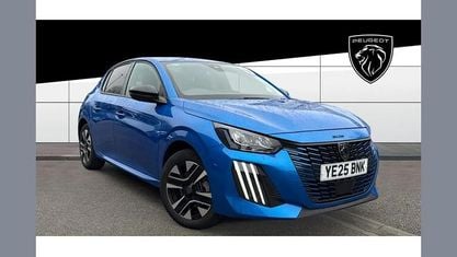 Używany Peugeot 208 Allure 102 KM (75 kW) 2025 Niebieski Hatchback