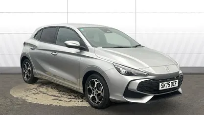 Used MG MG3 Trophy 194 HP (142 kW) 2025 Silver Hatchback