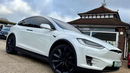 Used Tesla Model X 448 kW (610 HP) 2019 White SUV