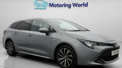 Used 2021 Toyota Corolla Design Estate | £18,000 (Fair price)