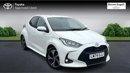 Used Toyota Yaris Hybrid Design 116 HP (85 kW) 2026 Hatchback