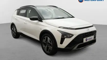Begagnad Hyundai Bayon Ultimate 120 HK (88 kW) 2023 Vit SUV