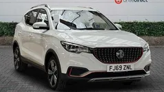 White Used 2018 MG ZS Sedan | £10,350 (Fair price)
