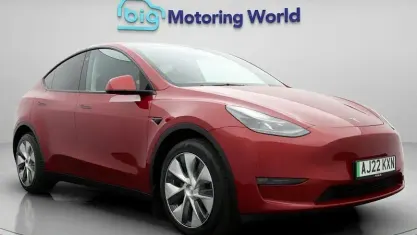 Used Tesla Model Y Long Range AWD 378 kW (514 HP) 2022 Red SUV